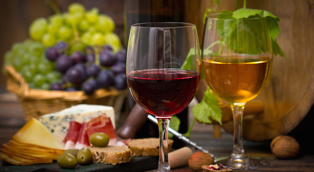 Weiß- oder Rotwein - oder lieber Wasser im Sommer?