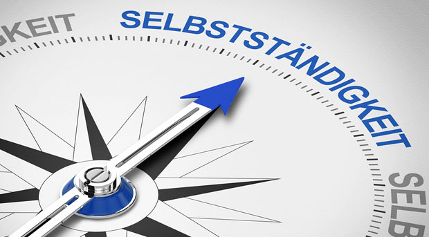 Mit Kurs auf Selbstständigkeit: Eine UG - auch Mini-GmbH genannt - gründen ist gar nicht kompliziert.