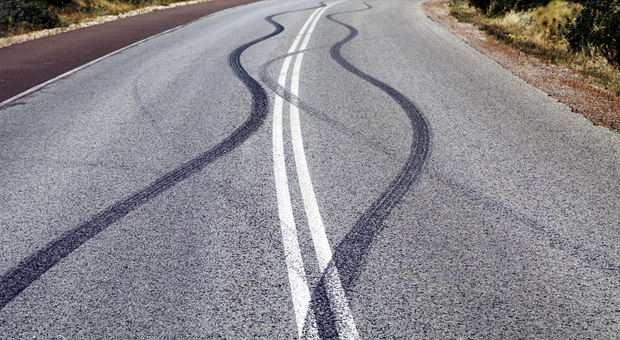 Auf der falschen Spur unterwegs: Die Geisterfahrerphase ist die erste der drei Phasen des Scheiterns.