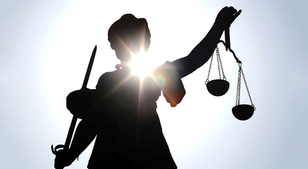 Wer seinen Steuerberater wegen eines Beratungsfehlers verklagen will, muss seinen Schaden exakt beziffern und die Schuld des Experten belegen können.