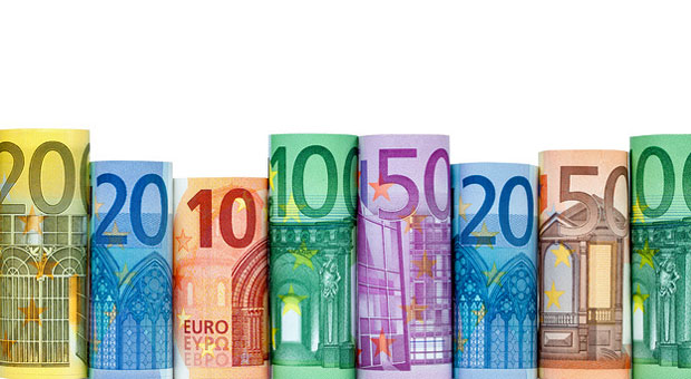 Extrageld für Einzelerfolg? Das halten Experten nicht mehr für zeitgemäß - sie raten Firmen, Bonuszahlungen abzuschaffen.