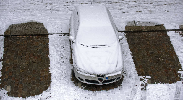 Ihr Auto macht Winterschlaf? Dann sollten Sie unsere Tipps beachten, wenn Sie Standschäden vermeiden wollen.