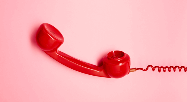 Niemand hängt gern in Telefonwarteschleifen. Machen Sie es Ihren Kundern daher so angenehm wie möglich.