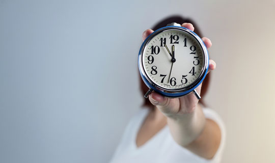 Die nächste Deadline steht wieder kurz bevor? Mit einigen simplen Kniffen wird es Ihnen leichter fallen, Termine einzuhalten.