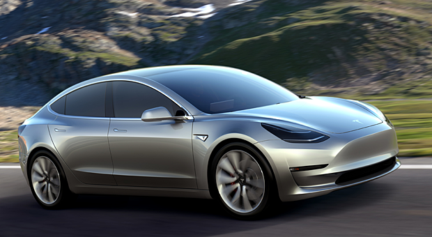 Massenelektrifizierung: Mehr als 400.000 Kunden sollen das Model 3 von Tesla bereits vorbestellt haben. In den USA soll das Elektroauto 35.000 Dollar kosten.
