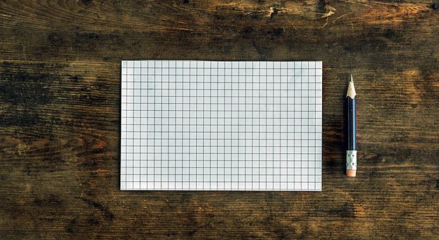 Zettel und Stift - mehr brauchen Sie nicht, um Probleme mit Hilfe des A3-Reports zu analysieren und Lösungsansätze zu entwickeln.