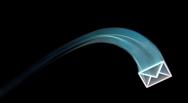 Und wieder eine mehr: Manche Mitarbeiter kommen vor lauter E-Mails kaum zu ihren eigentlichen Aufgaben - nicht zuletzt wegen des exzessiven Einsatzes der CC-Funktion.