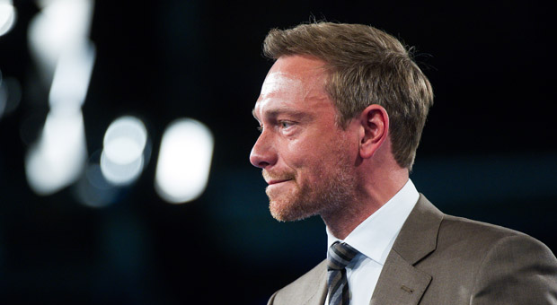 Es ist 16 Jahre her, dass Christian Lindner mit einer Geschäftsidee scheiterte. Es nervt den FDP-Chef, dass ihm das heute noch vorgehalten wird. Es sei Zeit für eine neue Fehlerkultur.