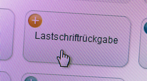Eine falsche Lastschrift können Kontoinhaber zurückholen. Dafür benötigen sie aber auch Hilfe von Ihrem Geldinstitut.
