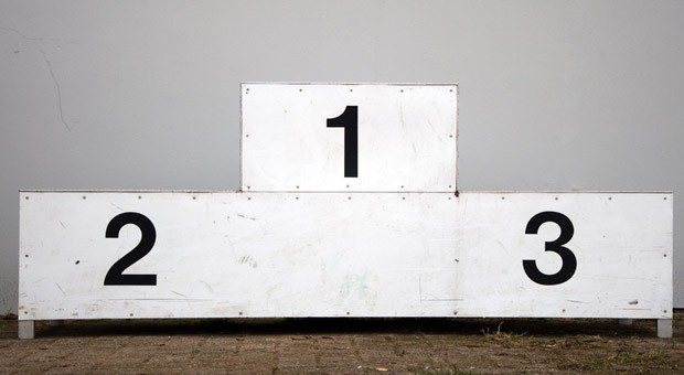 Wer wird die Nummer 1? Der Kampf um die besten Plätze bei Google ist hart - und wer SEO-Irrtümern aufsitzt, hat einen echten Wettbewerbsnachteil.