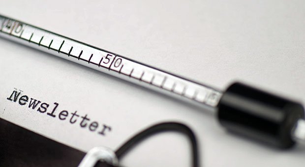 Einfach drauflos tippen - so einfach ist es nicht: E-Mail-Werbung ist nur unter bestimmten Bedingungen erlaubt. Wer rechtssichere Newsletter verschicken will, sollte sie kennen.