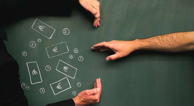 Investoren legen Geld auf den Tisch und Unternehmer müssen nur noch zugreifen - so einfach läuft das nicht bei einem Investorengespräch. Wer Geldgeber überzeugen möchte, sollte sich gut auf so ein Gespräch vorbereiten.