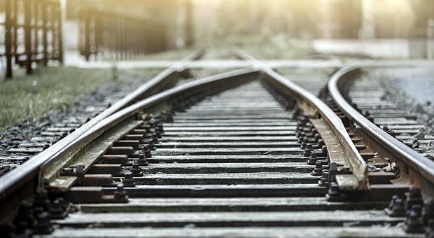 Damit Ihr Vertrieb läuft wie auf Schienen, brauchen Sie einen detaillierten Plan - und Mitarbeiter, die mitziehen.