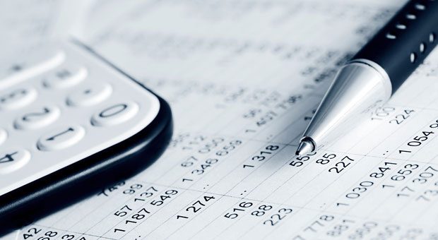 Fehler in der Rechnung? Chefs können aufatmen. Denn der Bundesfinanzhof hat nun entschieden, dass Korrekturen jetzt auf den Zeitpunkt der Rechnungsausstellung zurückwirken.