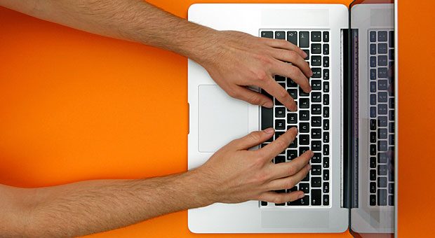 Nur einer der Vorteile einer Webseite: Mit ihr sind Sie da, wo Ihre Kunden sind. Denn wer etwas kaufen will, informiert sich heute meist zuerst im Internet.