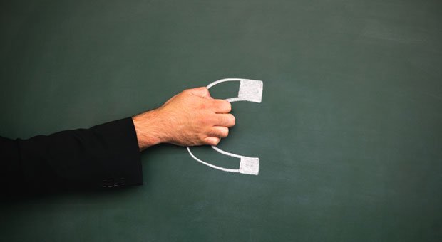 Fachkräfte anziehen wie ein Magnet - davon träumen viele Arbeitgeber.