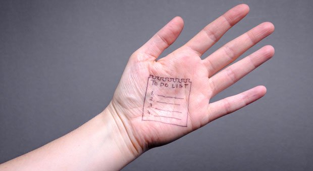 Die Hand ist nicht der allerbeste Ort für eine To-do-Liste. Aber vielleicht nutzt man fürs Aufgabenmanagement künftig ohnehin eine andere Methode?