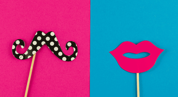 Wer mit seinen Stellenanzeigen Frauen und Männer gleichermaßen ansprechen will, sollte auf die richtigen Formulierungen setzen.