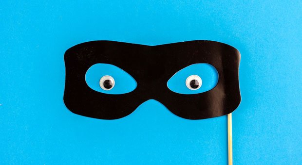 Wir schlüpfen immer wieder in andere Rollen, setzen andere Masken auf. Kann man dabei überhaupt authentisch bleiben?