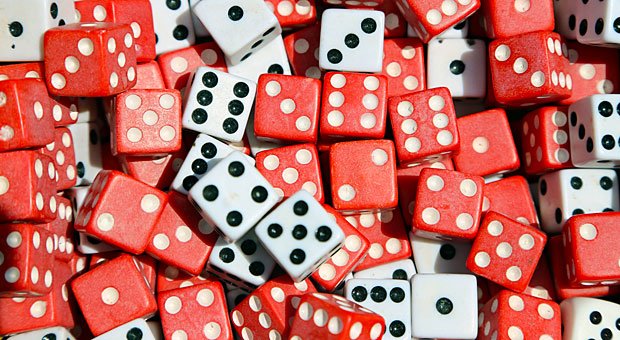 Einfach auswürfeln? Bitte nicht! KPIs sollten Sie mit Sinn und Verstand definieren.