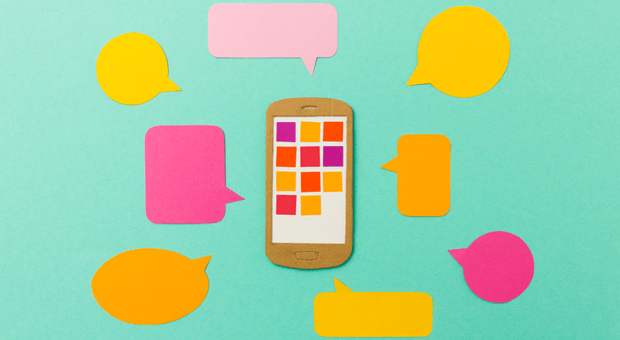 99 ungelesene Nachrichten im Gruppenchat, verpasste Anrufe und Eilmeldungen: Viele Menschen checken alle paar Minuten ihr Smartphone, um nichts zu verpassen. Das erzeugt digitalen Stress.