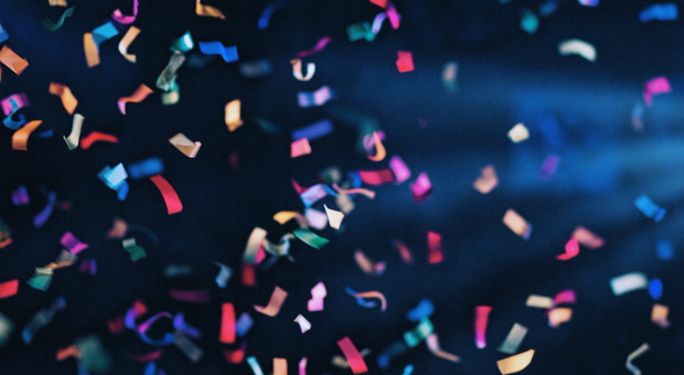 Man muss den Mitarbeiter nicht gleich mit Konfetti bewerfen - Motivieren ohne Geld geht auch einfacher.
