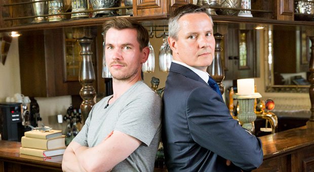 Wer hat die besseren Argumente? Alexander Birkhahn von der Anwaltssozietät Dornbach (re.) und Robin Friedlein von Legal Hero im impulse-Duell.