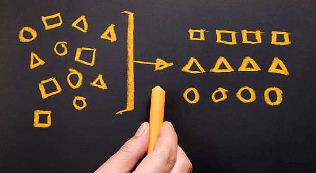 Übersicht statt Zuständigkeiten-Chaos: Die RACI-Matrix hilft Teams, ihre Arbeit zu strukturieren.