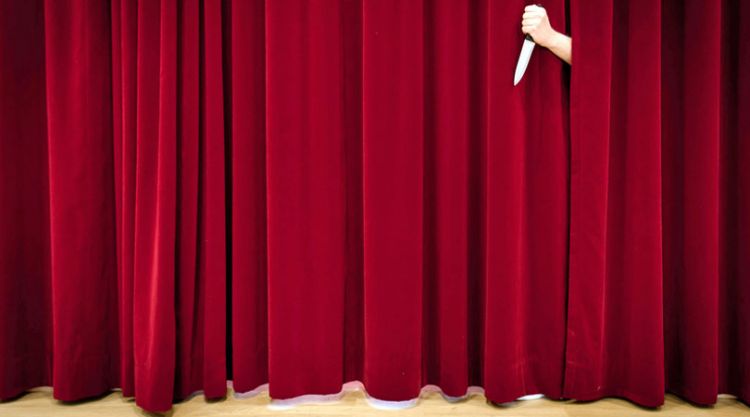 Überflüssige Adjektive