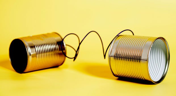 Zuhörer fesseln, damit sie aufmerksam zuhören: Das geht, wenn Sie vier Fehler vermeiden.