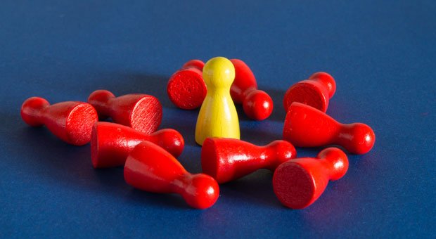 Ich Chef, du nix: Dass Führungskräfte unersetzlich sind, gehört zu den Führungsmythen.