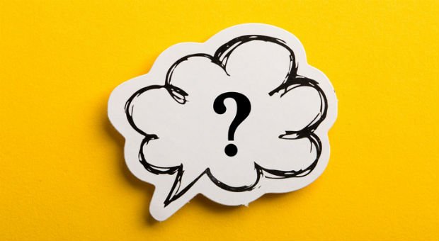 Nie wieder anschweigen: Wer lernt, Gespräche  mit geschickten Fragen in Gang zu halten, ist gewappnet.