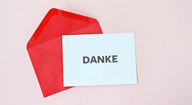 Etwas mehr Text sollte auf Ihrem geschäftlichen Dankesschreiben stehen.