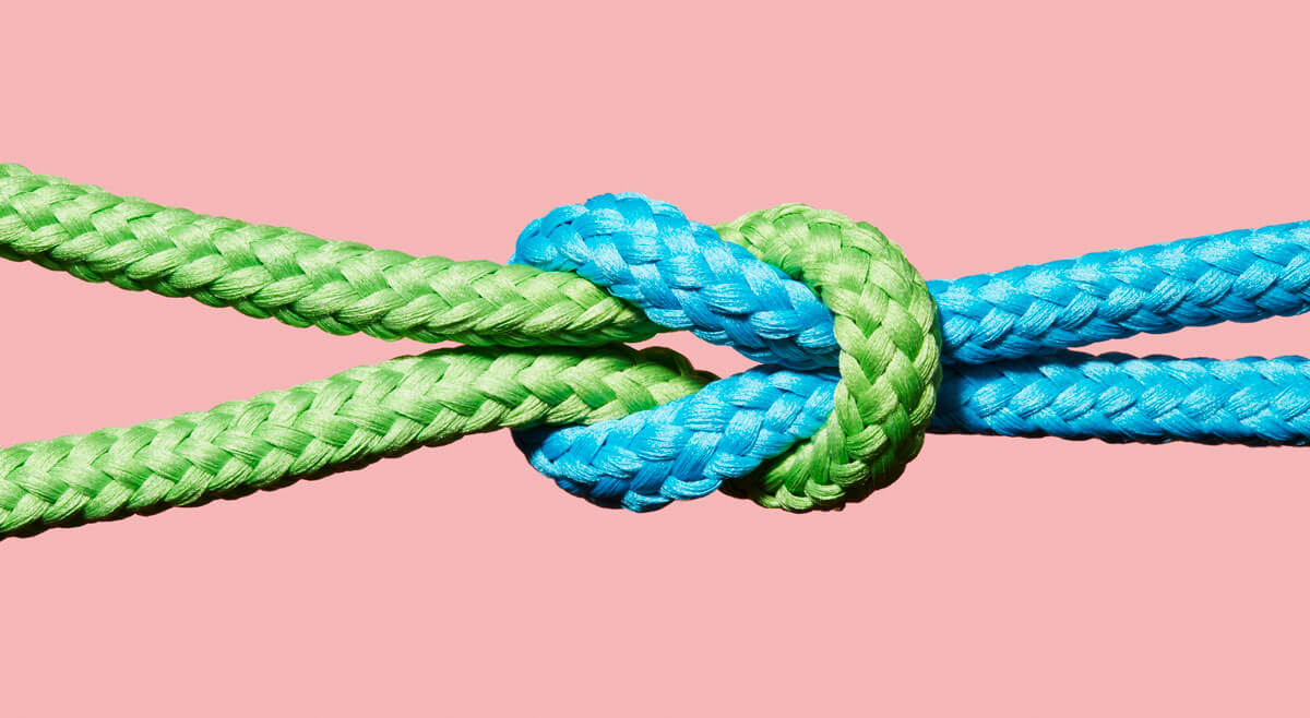 Der Eigentumsvorbehalt sichert Unternehmen vertraglich gegen Insolvenzen von Kunden ab.