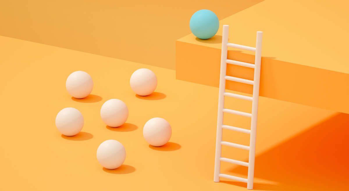 Eine Grafik, um das Prinzip Führungskraft zu illustrieren: Ein blauer Ball liegt auf einem erhöhten gelben Plateau, an das eine Leiter gelehnt ist - davor stehen sechs kreisförmig angeordnete Kugeln.