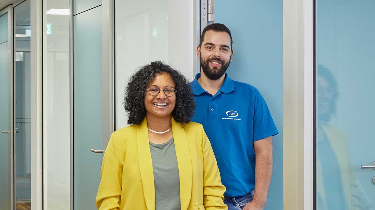 myra-mani-stefan-pais