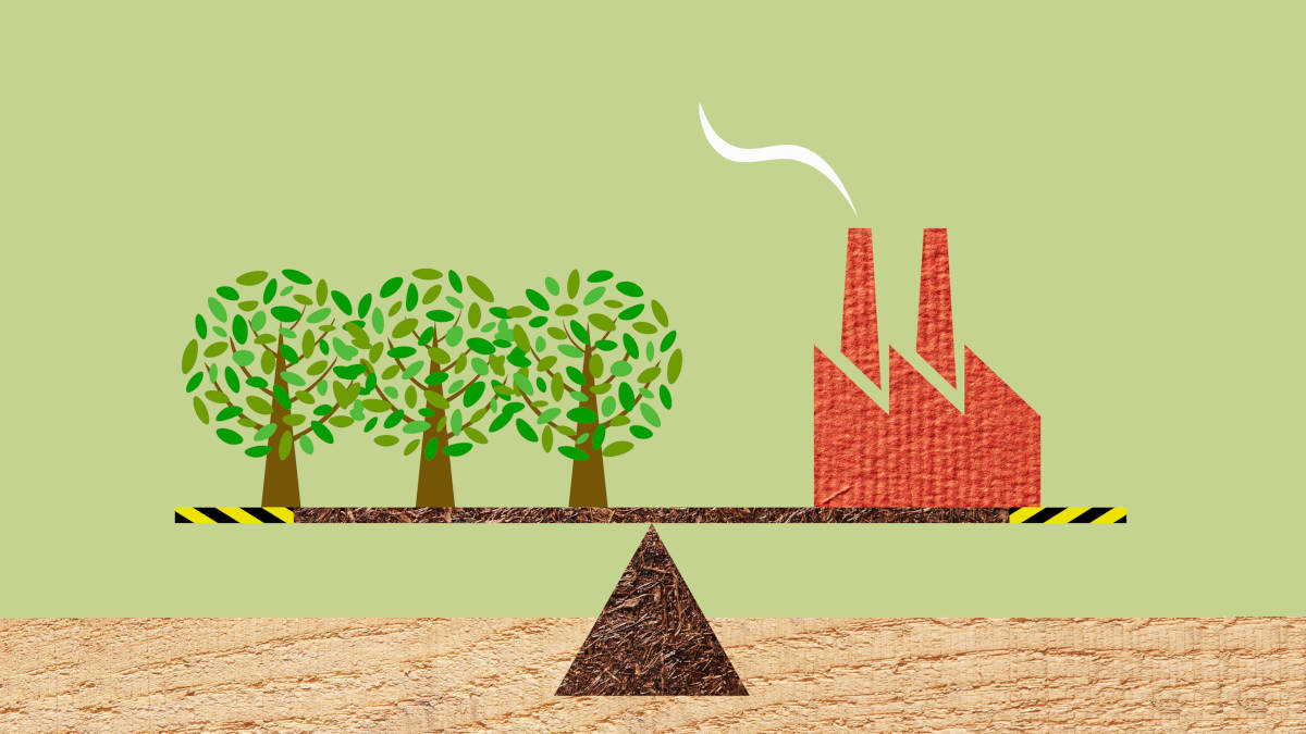 Graphische Darstellung einer Wippe, die sich im Gleichgewicht befindet, mit drei Bäumen auf der linken und einer Fabrik auf der rechten Seite.