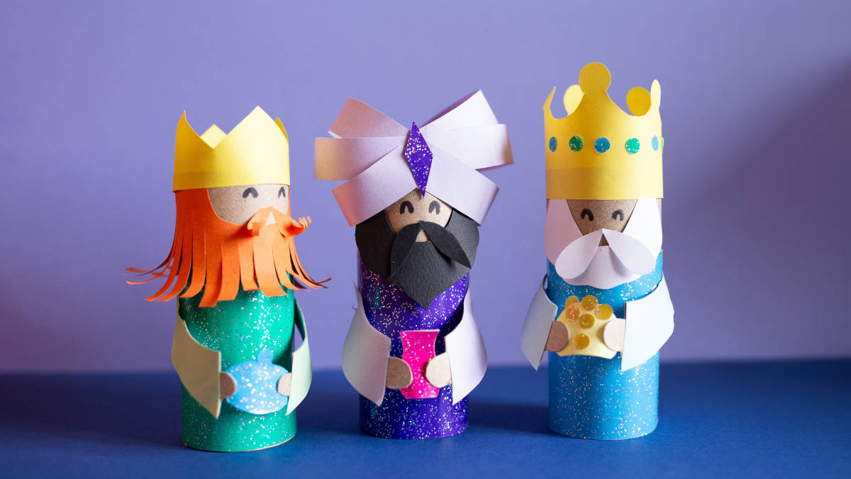 Die heiligen drei Könige aus Pappe gebastelt